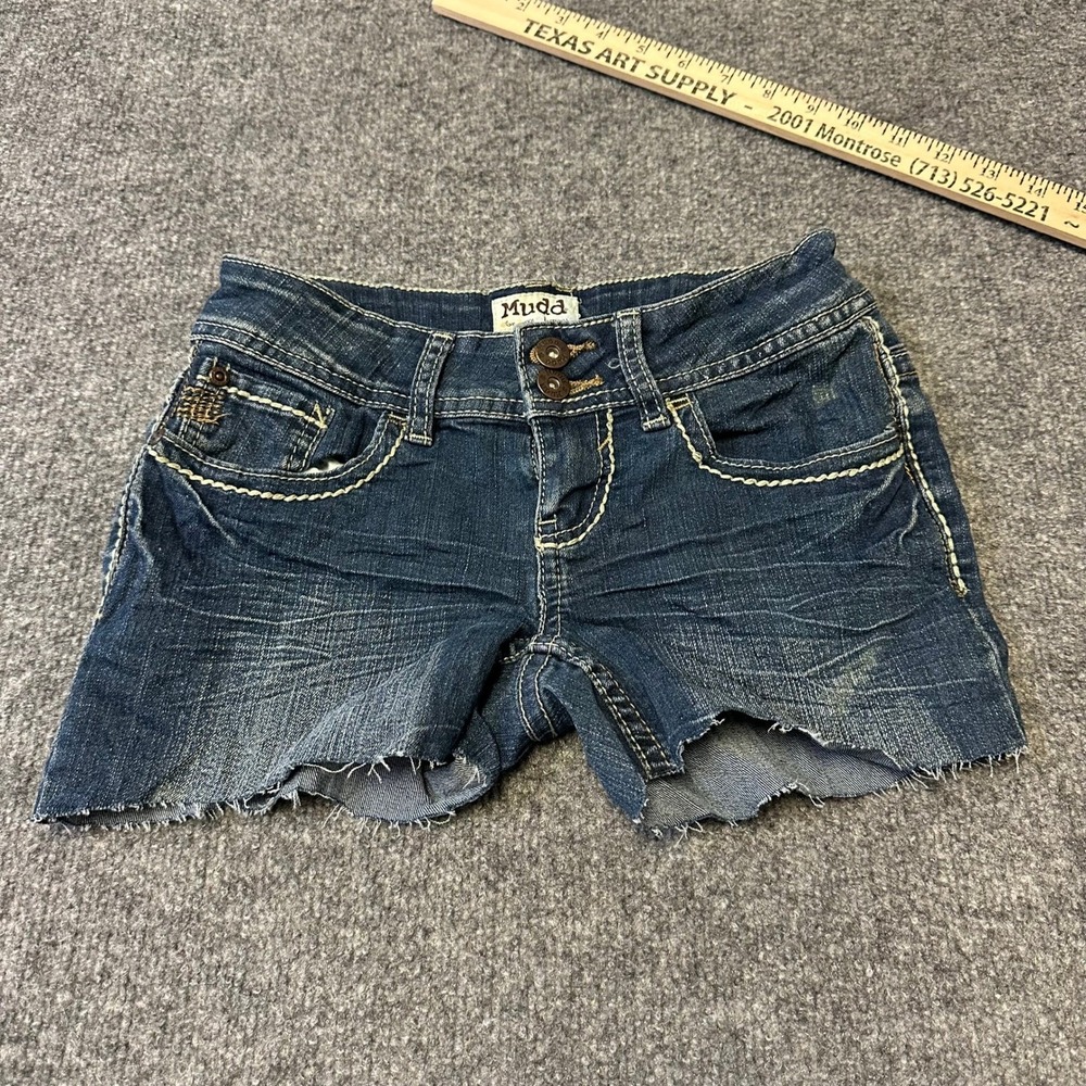 Mudd Shorts Womens Size 1 Blue Denim Cut Off Low Rise Embroidered Y2K 76917